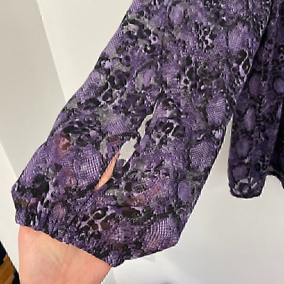 LANE BRYANT Plus Size Purple Black Snake Snakeskin Animal Cutout Long Sleeve Top - Picture 7 of 12